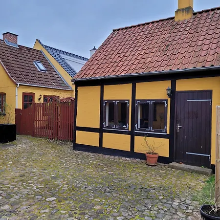 Oasen Centrum * Holbæk